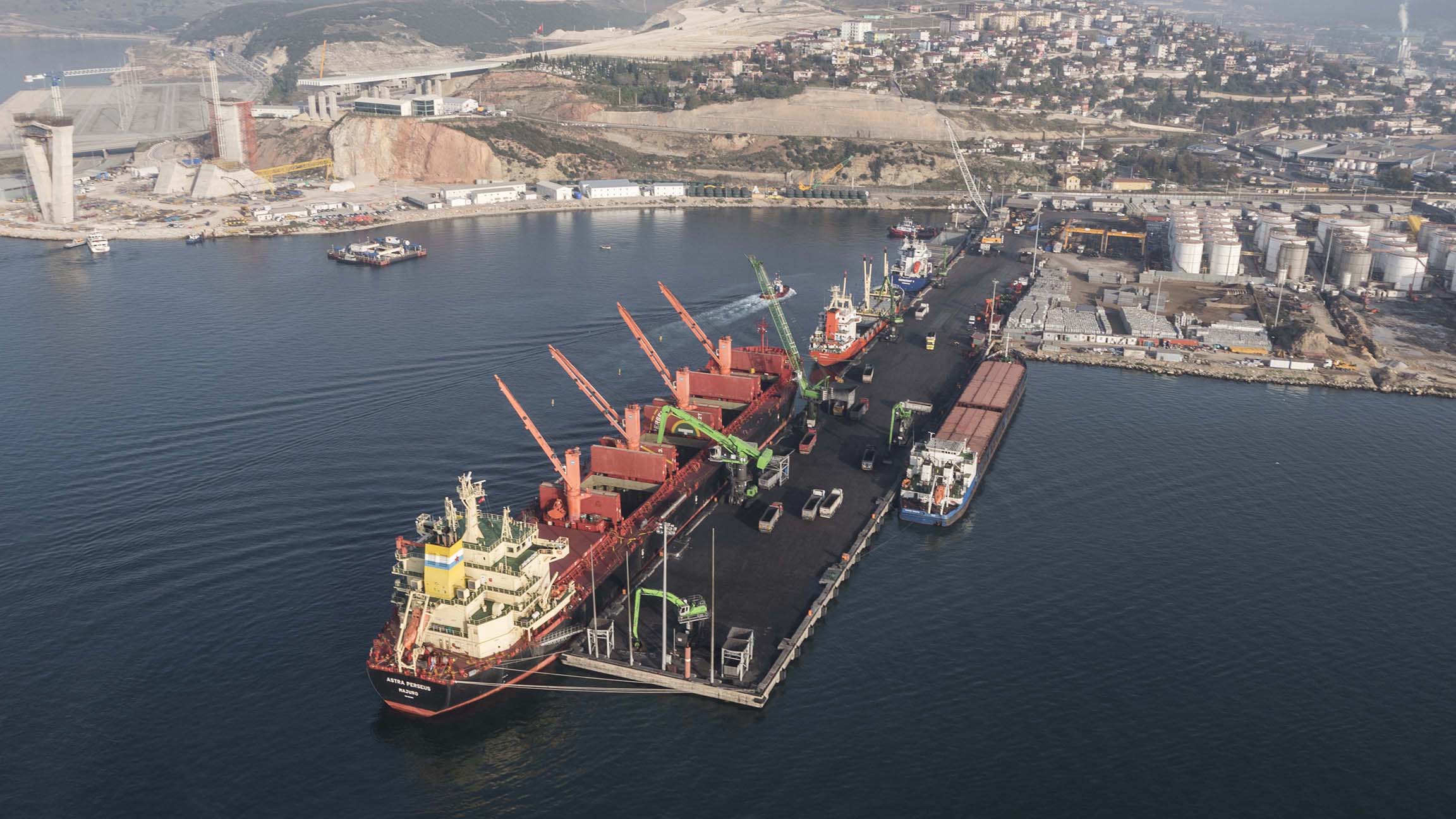 YILPORT | DİLOVASI LİMAN DOLUM TESİSLERİ